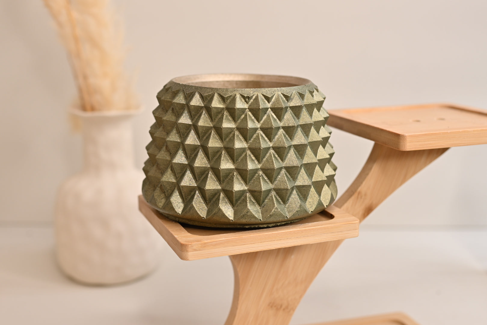 Pineapple Pot