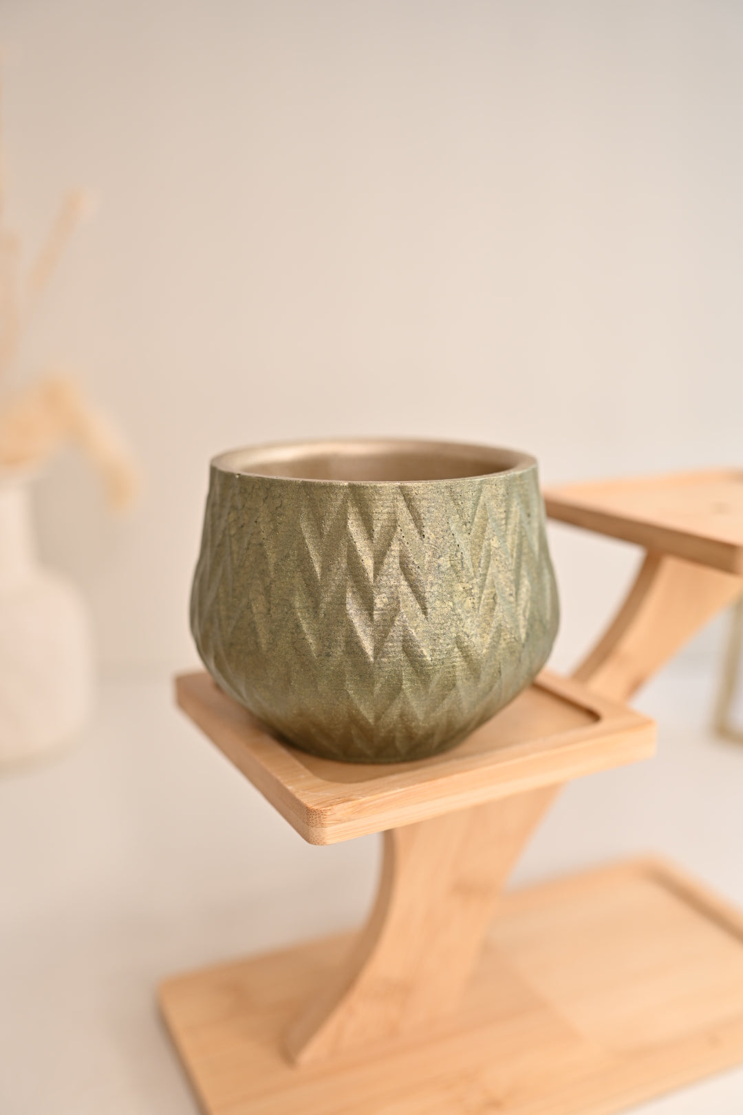 Chevron Pot